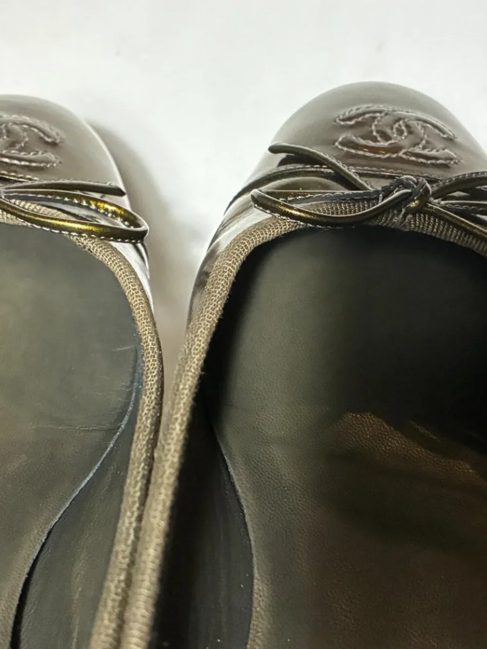 Chanel Olive Green Patent Ballet Flats 37